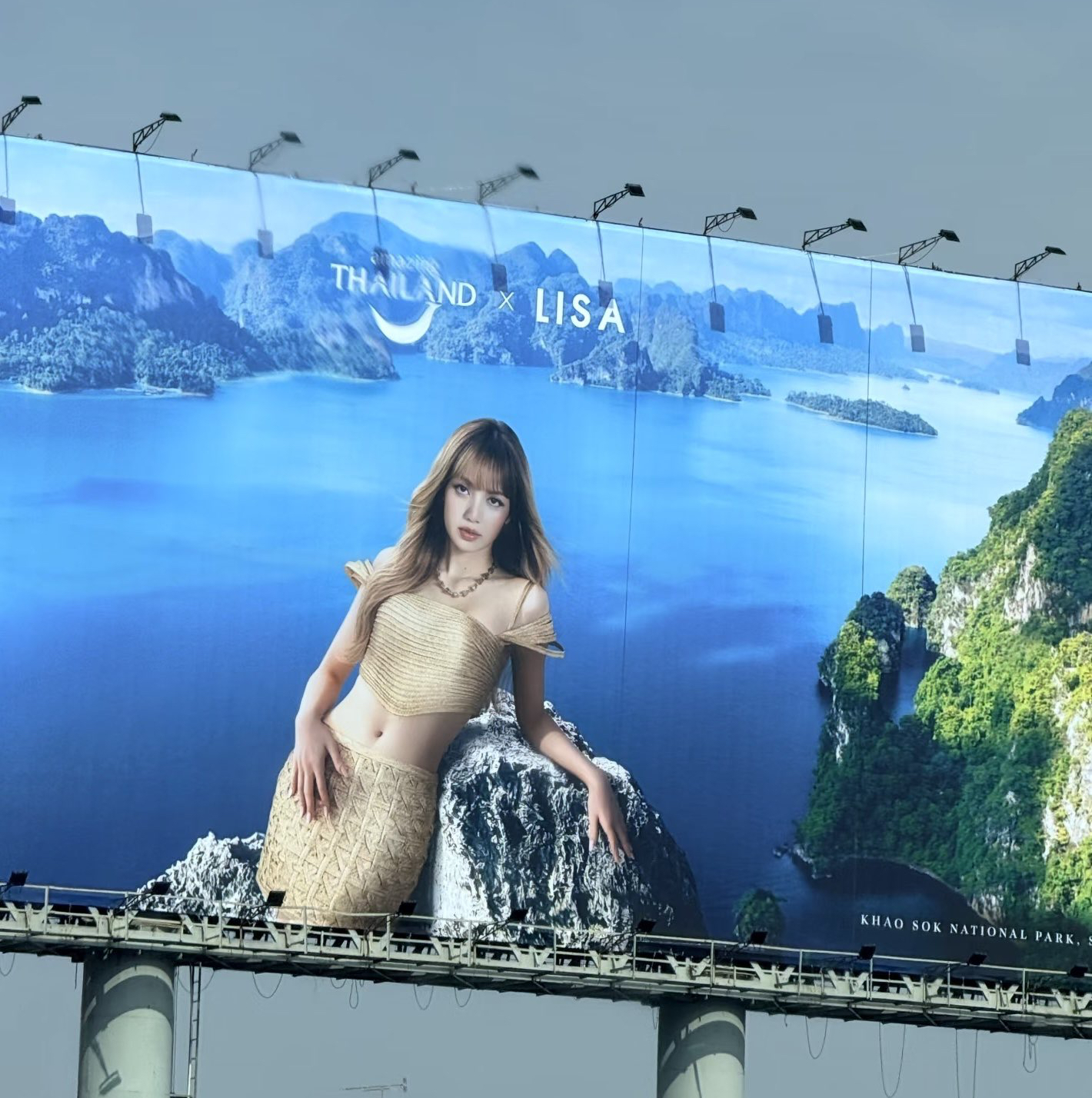 Foto terbaru Lisa (BLACKPINK)