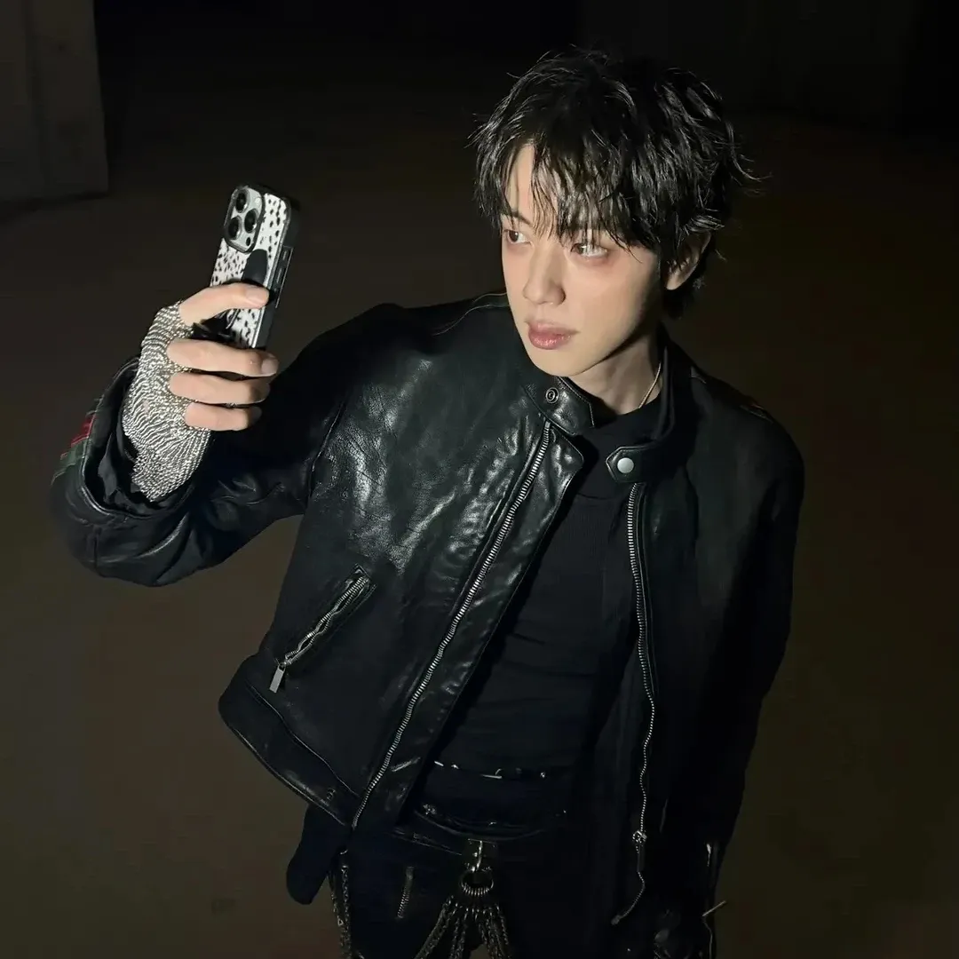 진 (방탄소년단)의 최신 사진