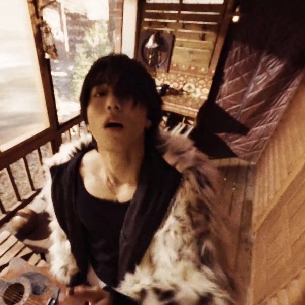 Recent activity shot of HAN (Stray Kids)