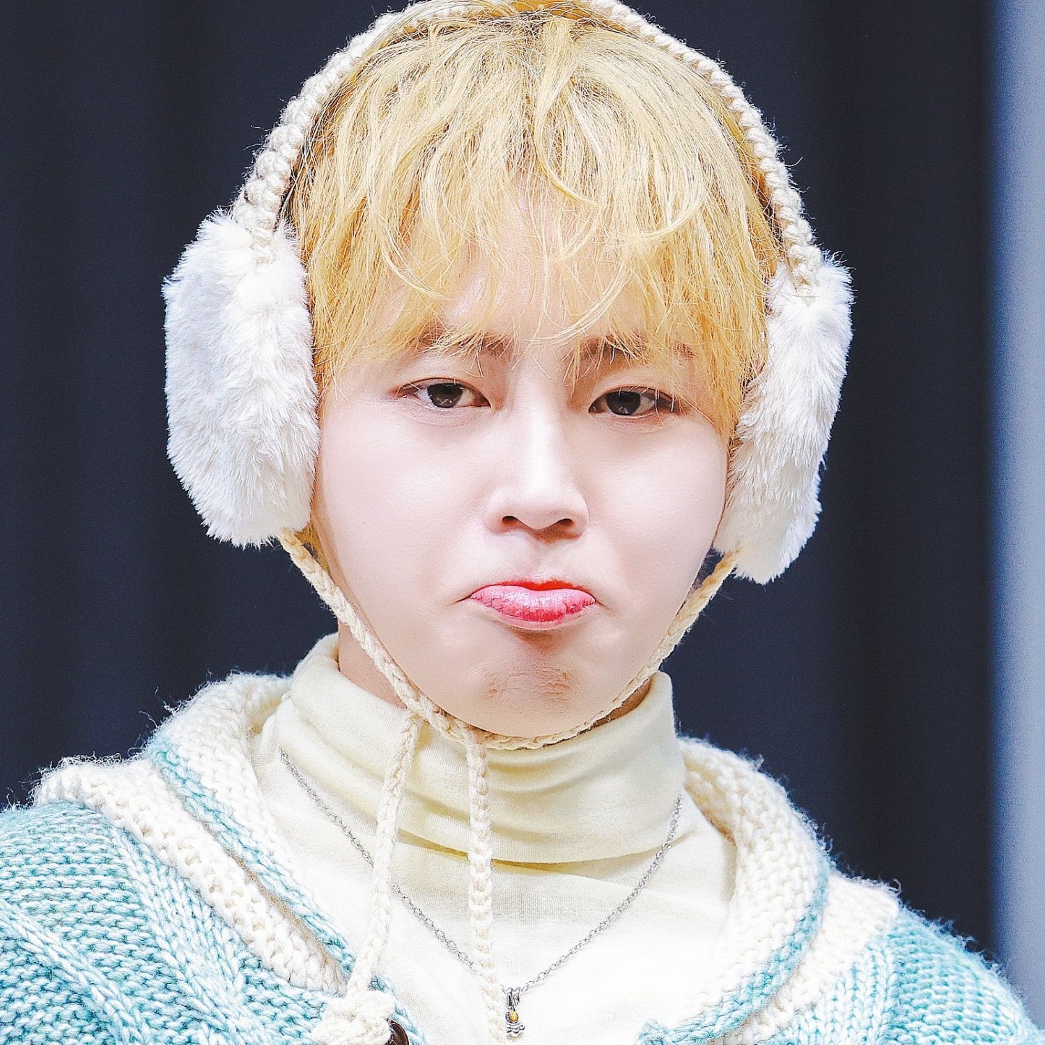Latest photo of Ha Sungwoon