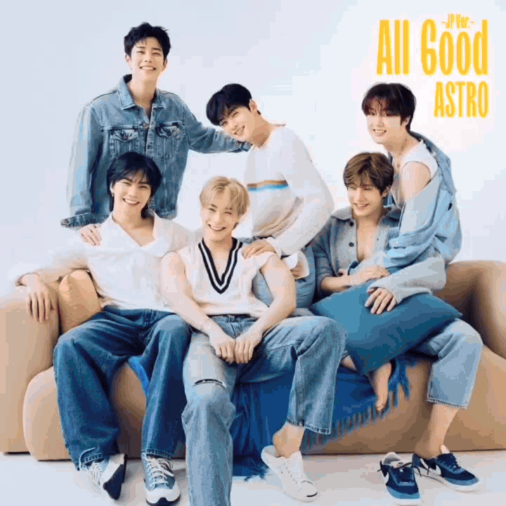 A moment captured by MJ (ASTRO)'s fan