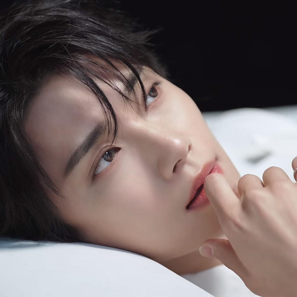 A moment captured by Joshua (SEVENTEEN)'s fan