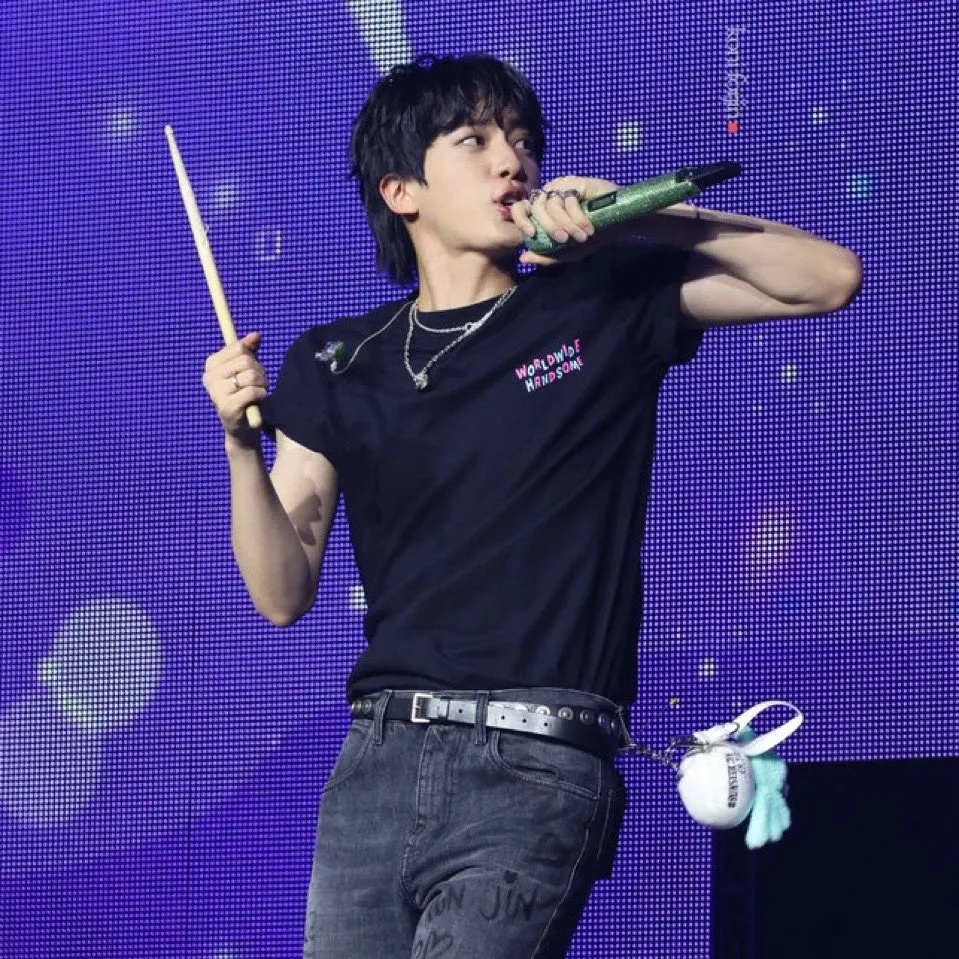 ジン (BTS)の最新写真