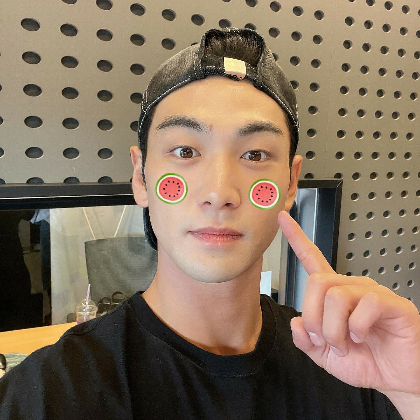 백호의 최신 사진