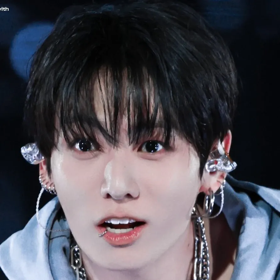 柾國 (防彈少年團)的最新活動照片