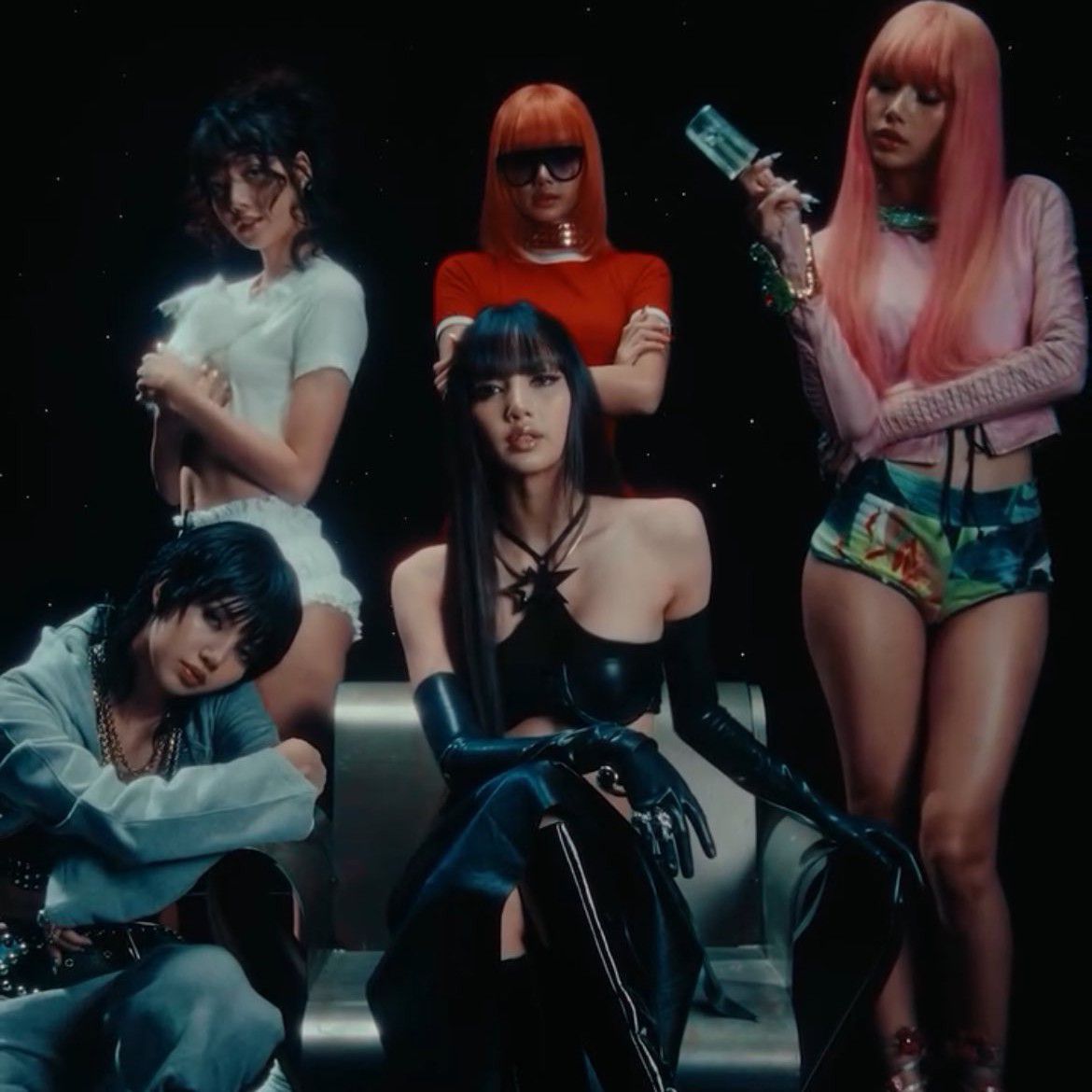 Potret di balik layar Lisa (BLACKPINK)