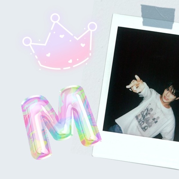 A moment captured by Minhyuk (MONSTA X)'s fan