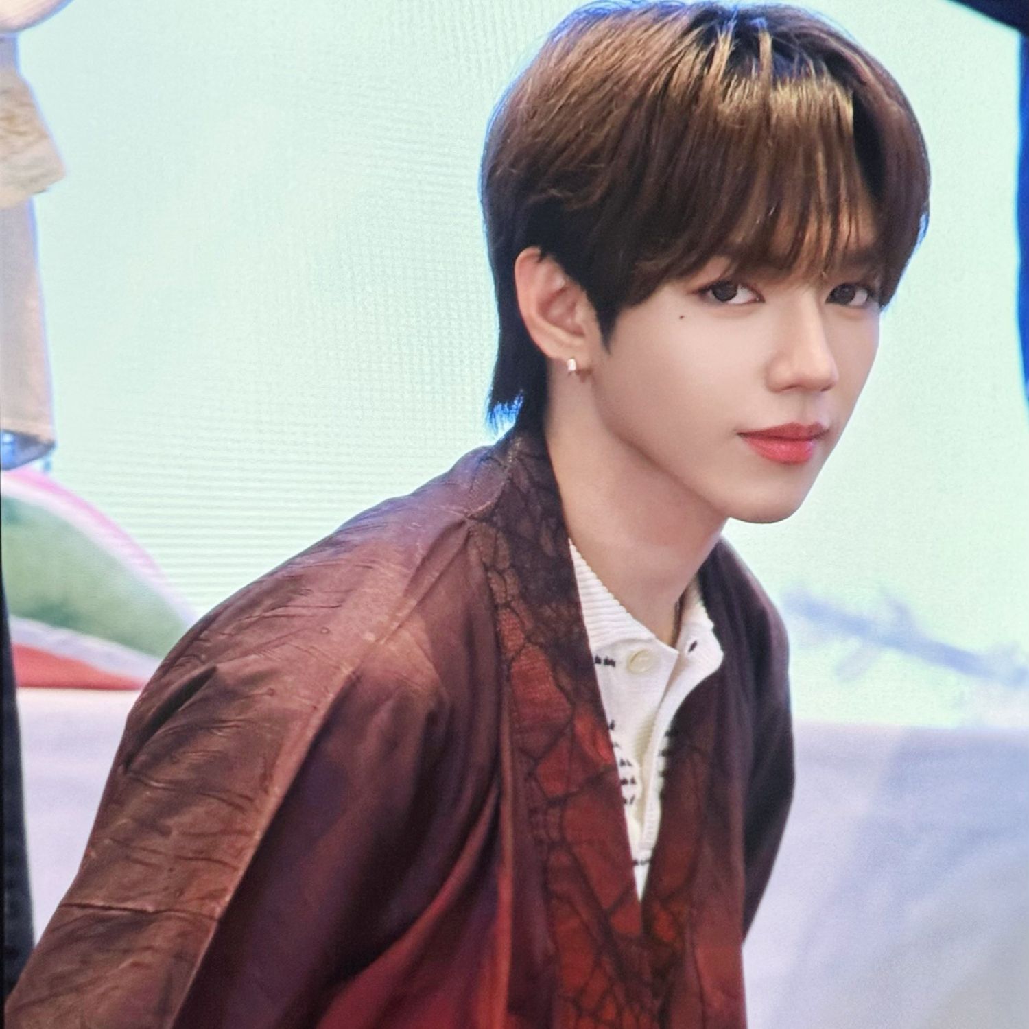 Latest photo of JL (AHOF)