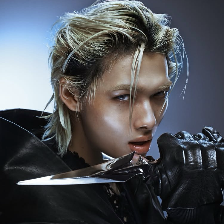 Recent activity shot of NI-KI (ENHYPEN)