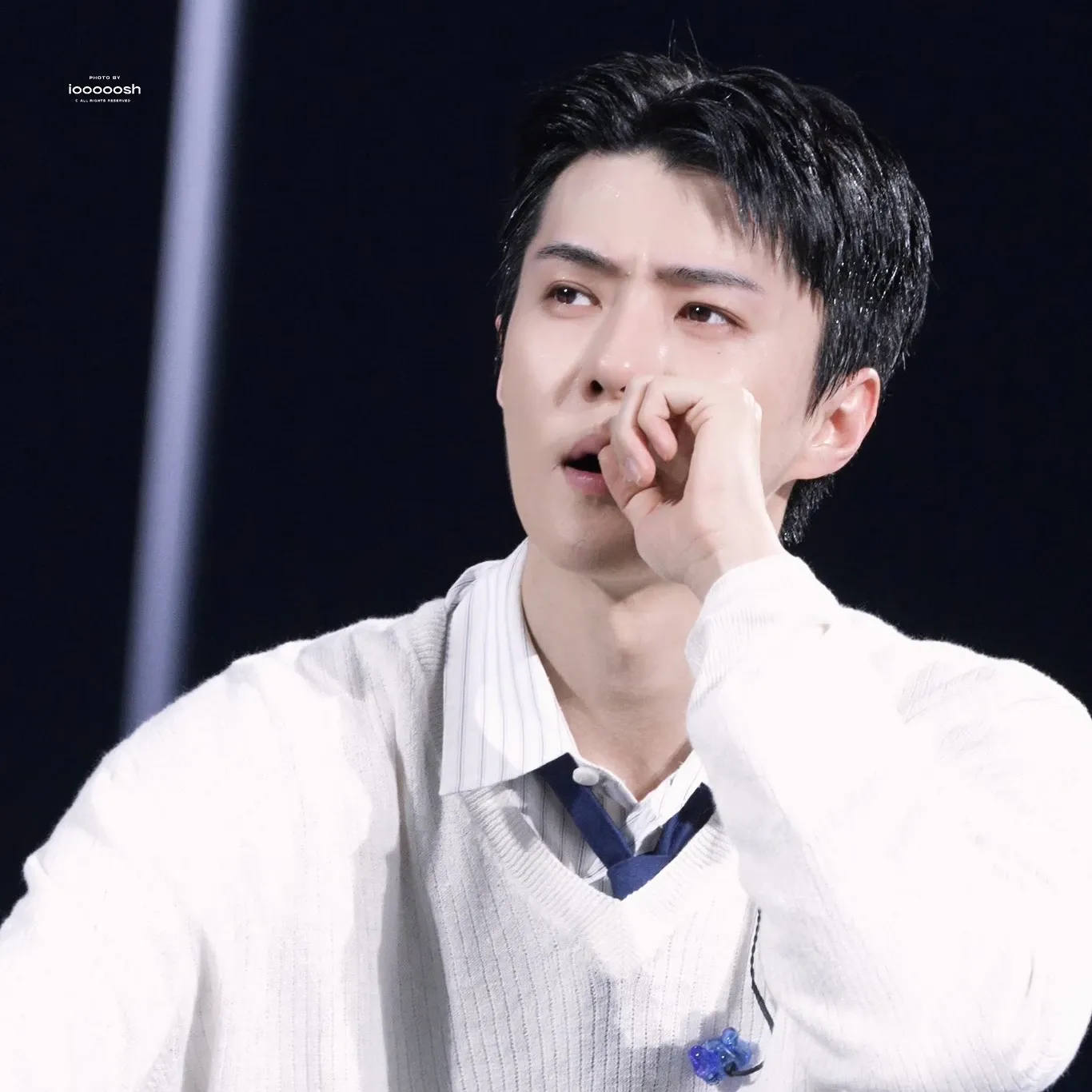 Behind-the-scenes cut of EXO