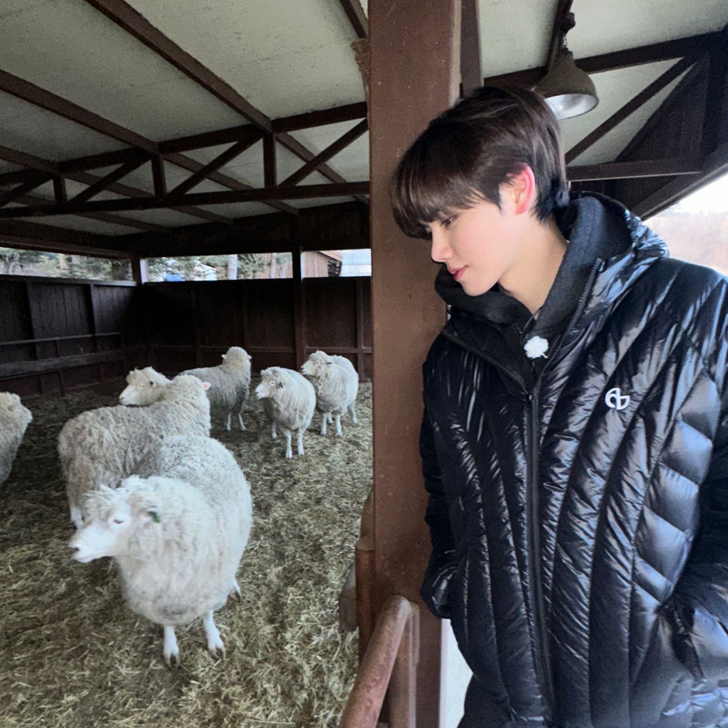 Behind-the-scenes cut of Minhee (CRAVITY)