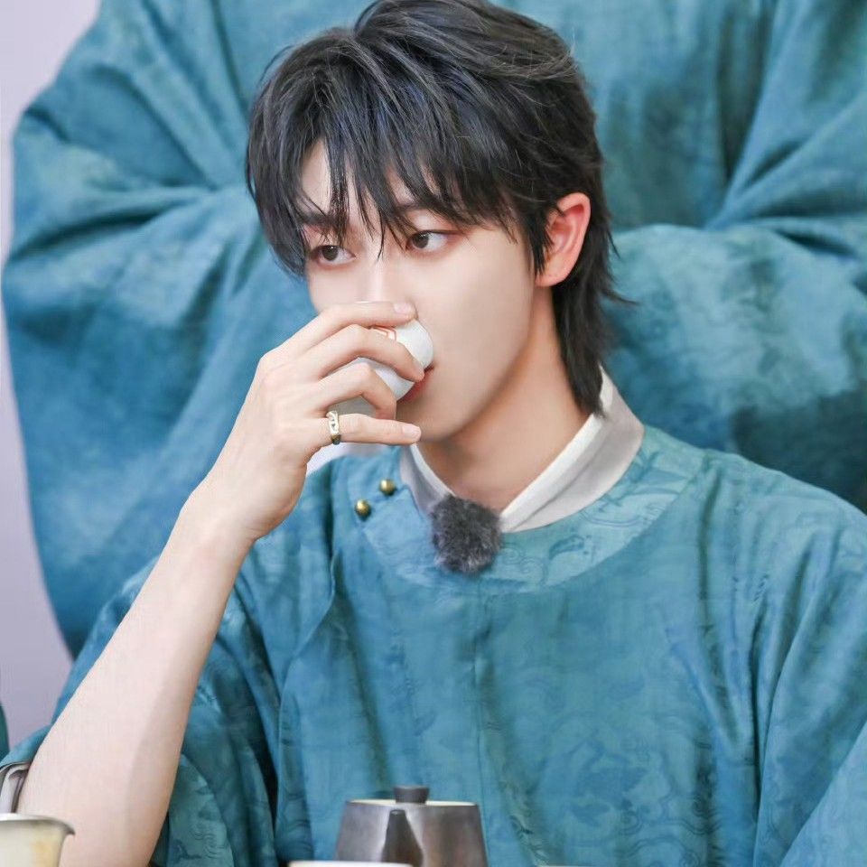 Recent activity shot of The 8 (SEVENTEEN)