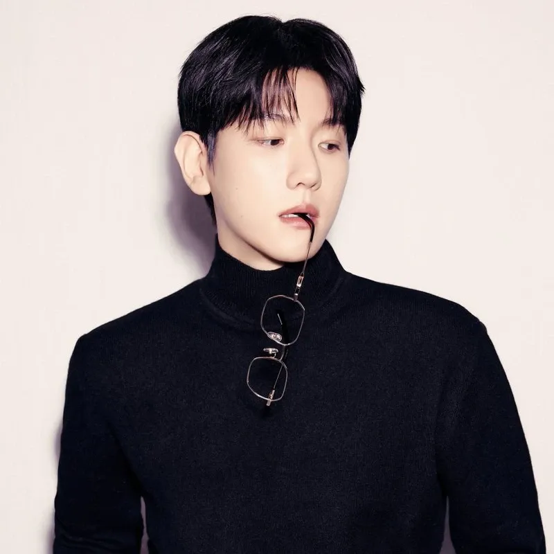 백현 (EXO)의 최신 사진