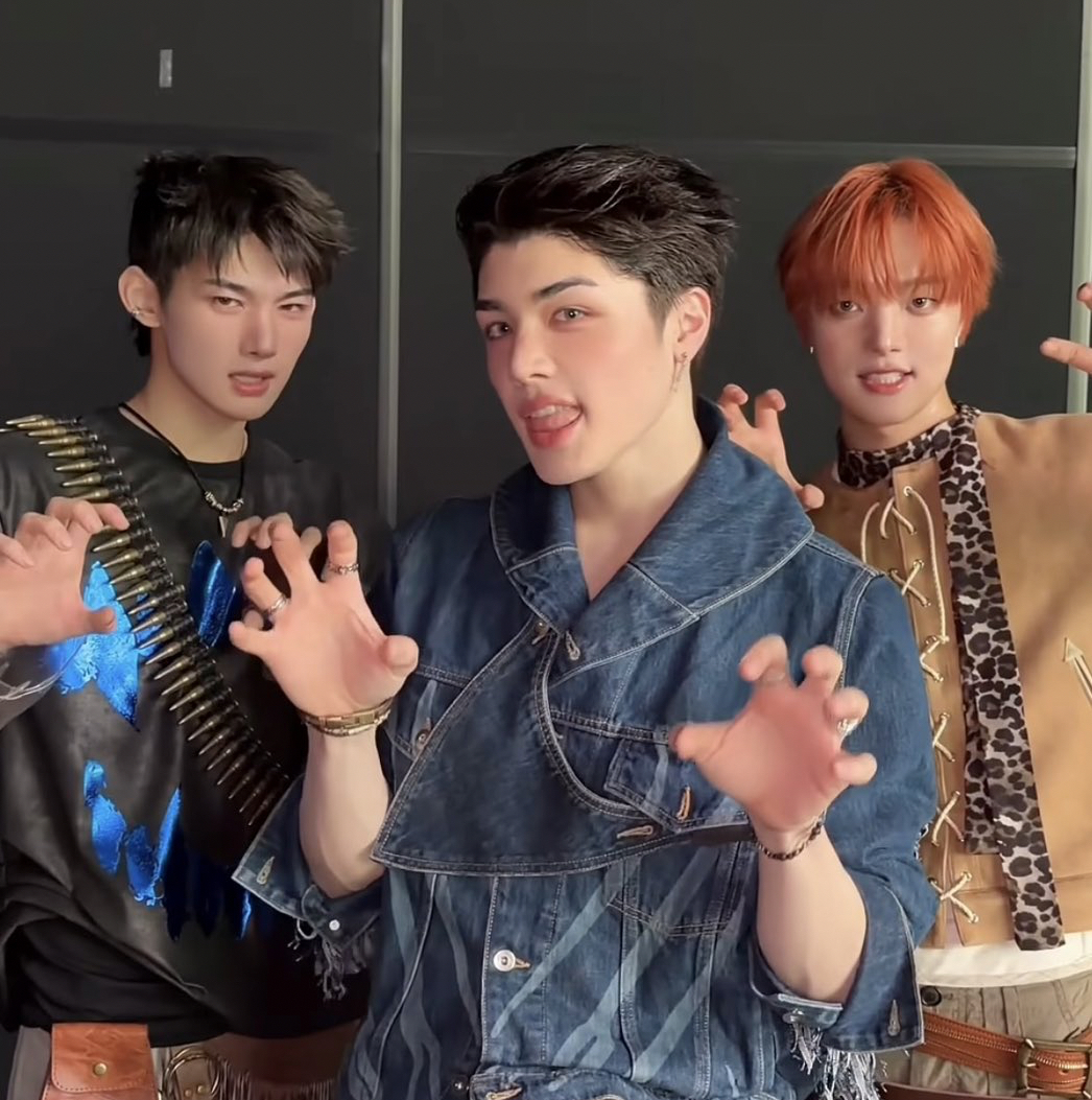 Recent activity shot of Jo (&TEAM)