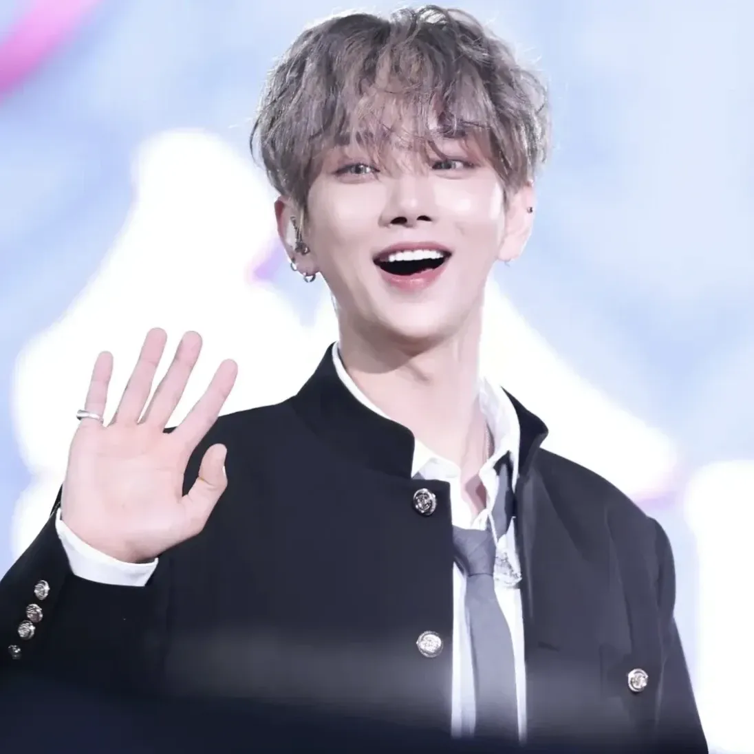 A moment captured by Joshua (SEVENTEEN)'s fan