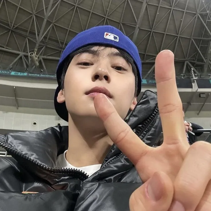 Latest photo of Eunwoo (ASTRO)