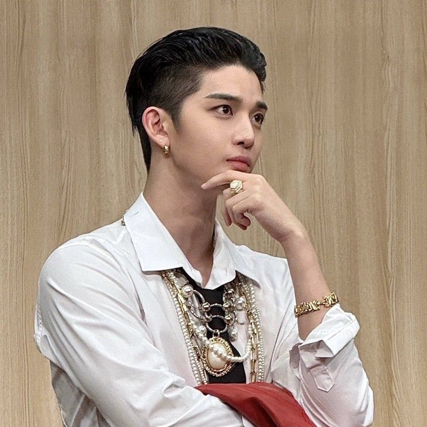 A moment captured by Bae Jinyoung's fan