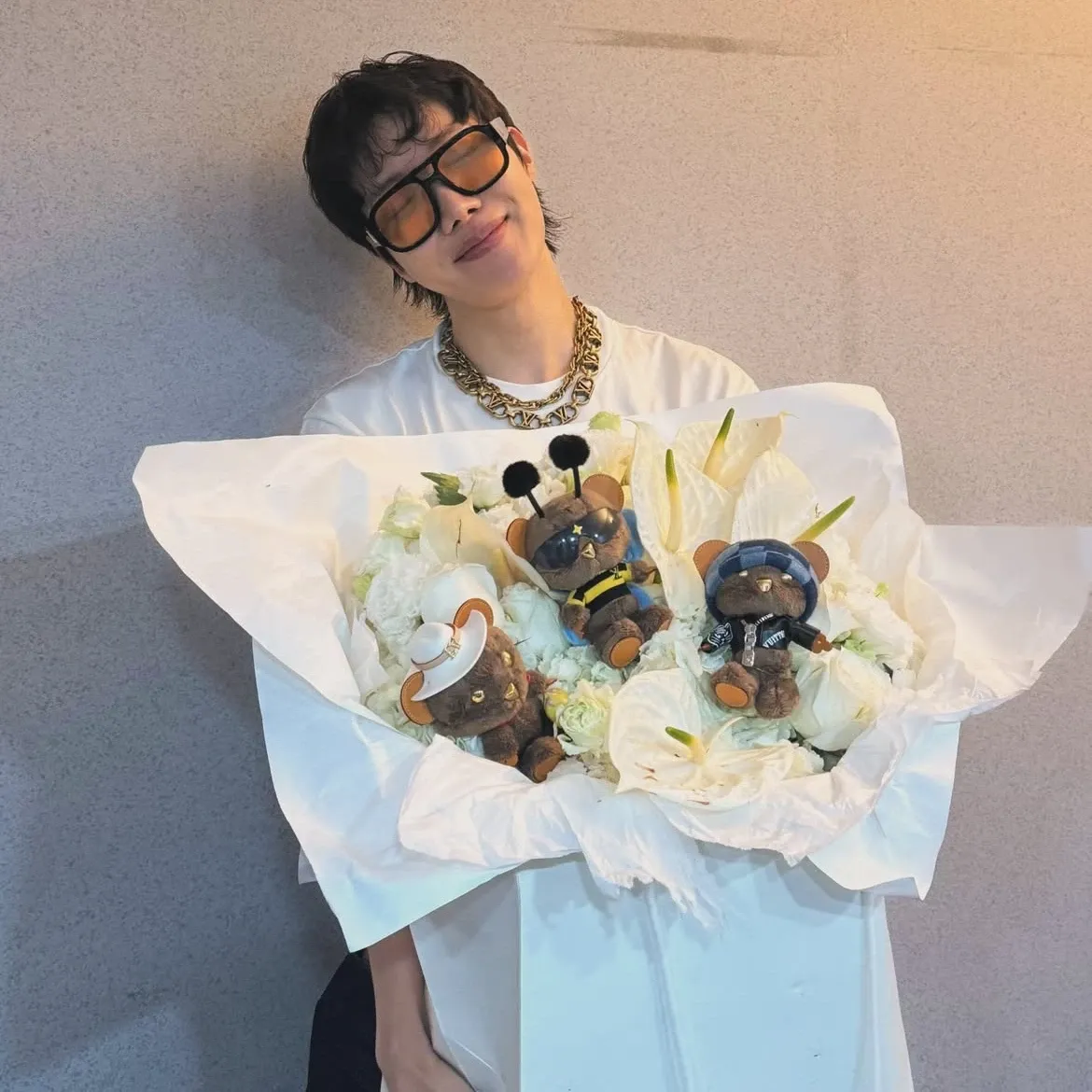 Latest photo of j-hope (BTS)