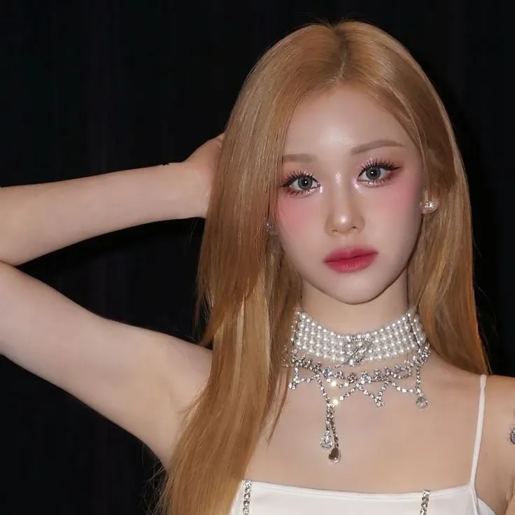 Latest photo of Pharita (BABYMONSTER)