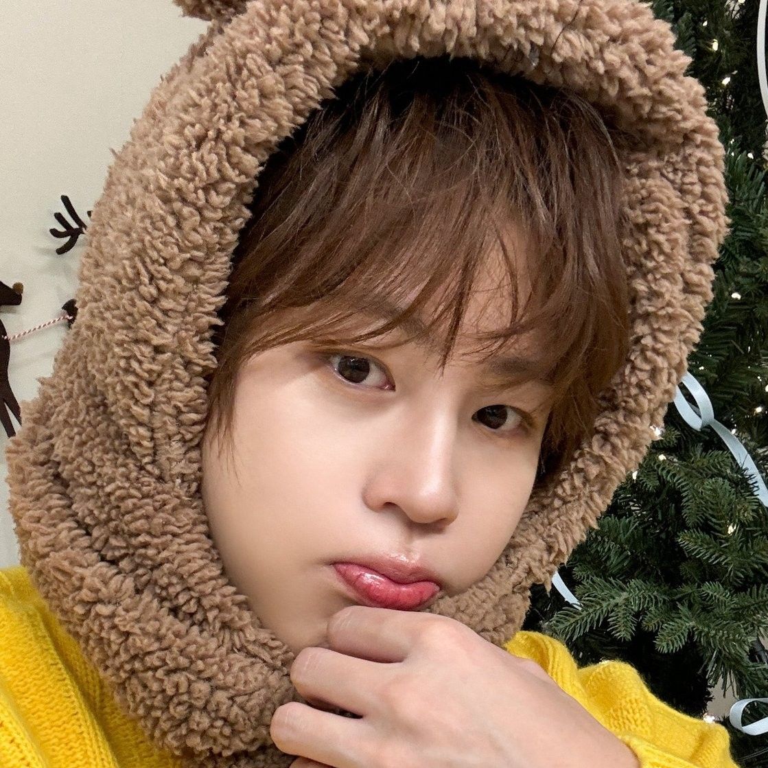 Behind-the-scenes cut of Ha Sungwoon