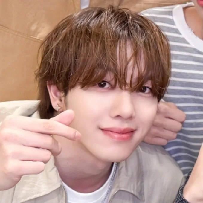 A moment captured by KAZUTA (n.SSign)'s fan