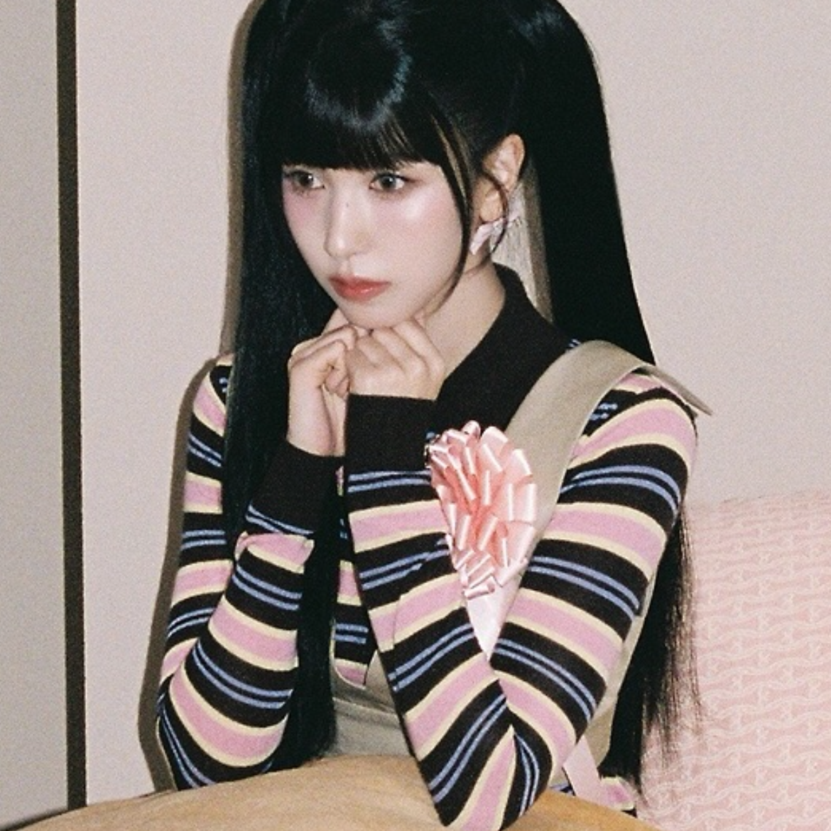 Foto terbaru Mina (TWICE)