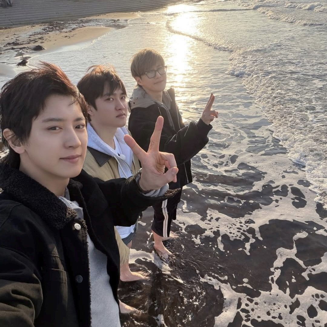 A moment captured by D.O. (EXO)'s fan