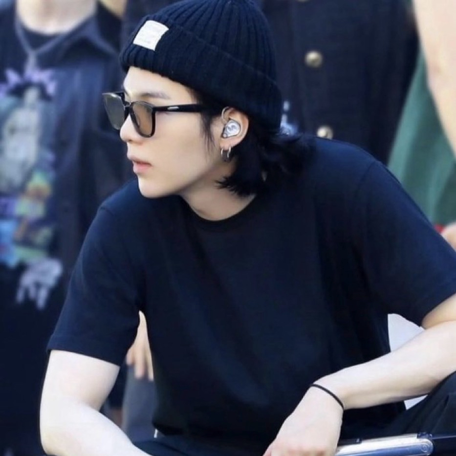 A moment captured by SUGA (BTS)'s fan