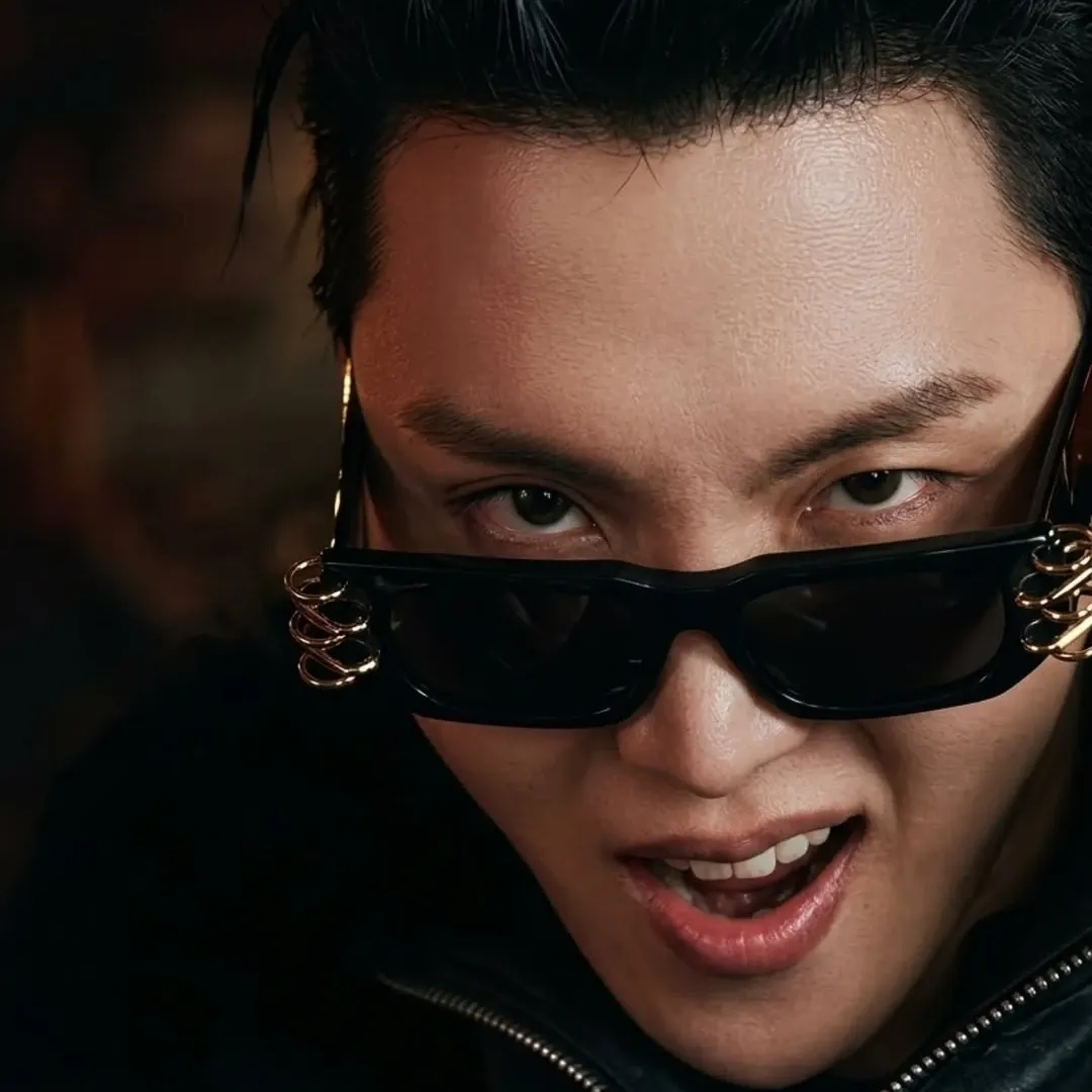 Latest photo of j-hope (BTS)