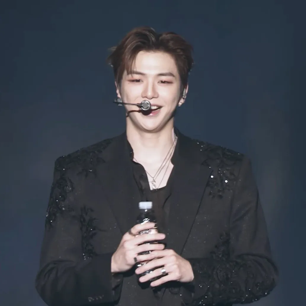 강다니엘의 비하인드 컷