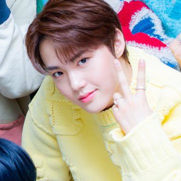 Behind-the-scenes cut of Doyoung (TREASURE)