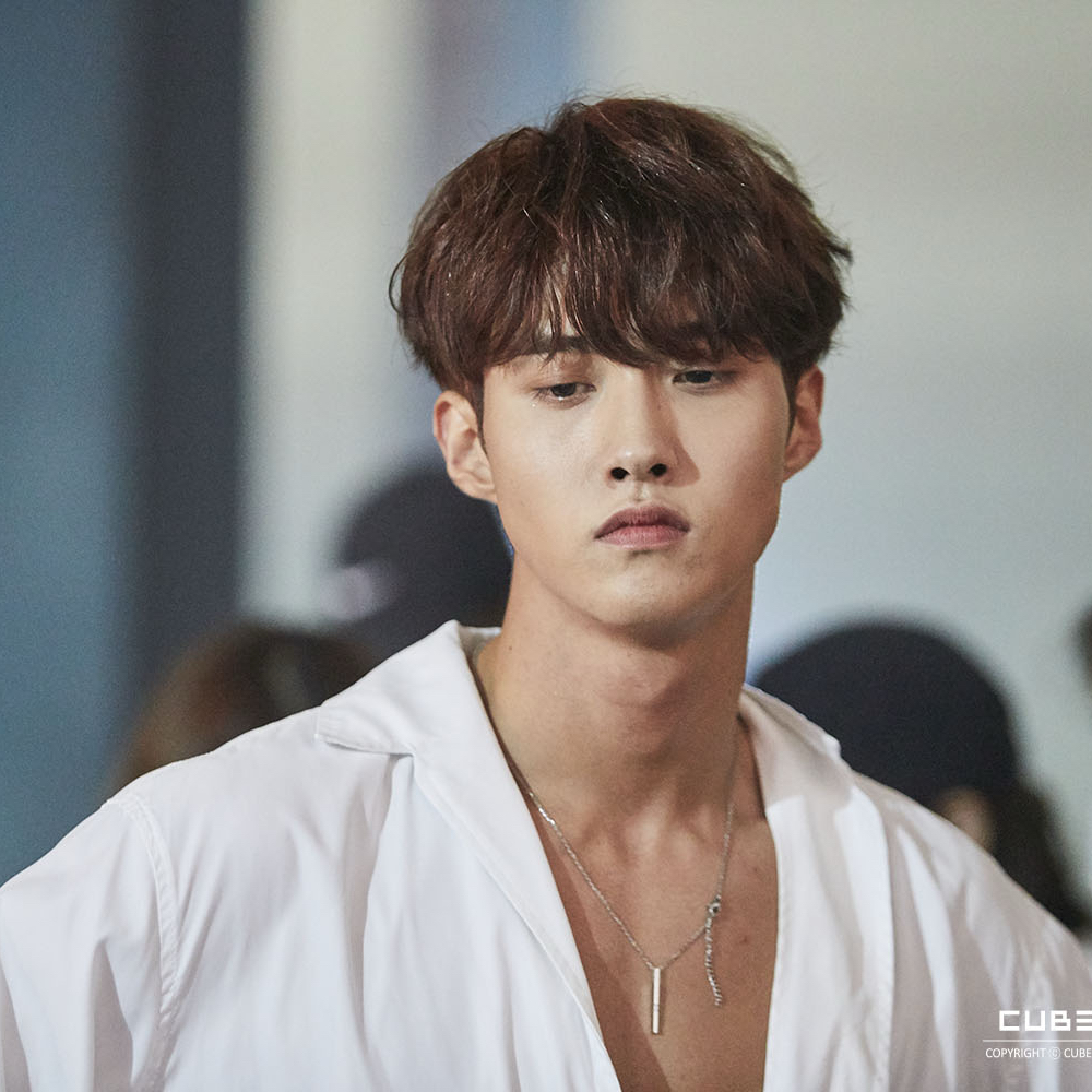 A moment captured by Yeoone (PENTAGON)'s fan