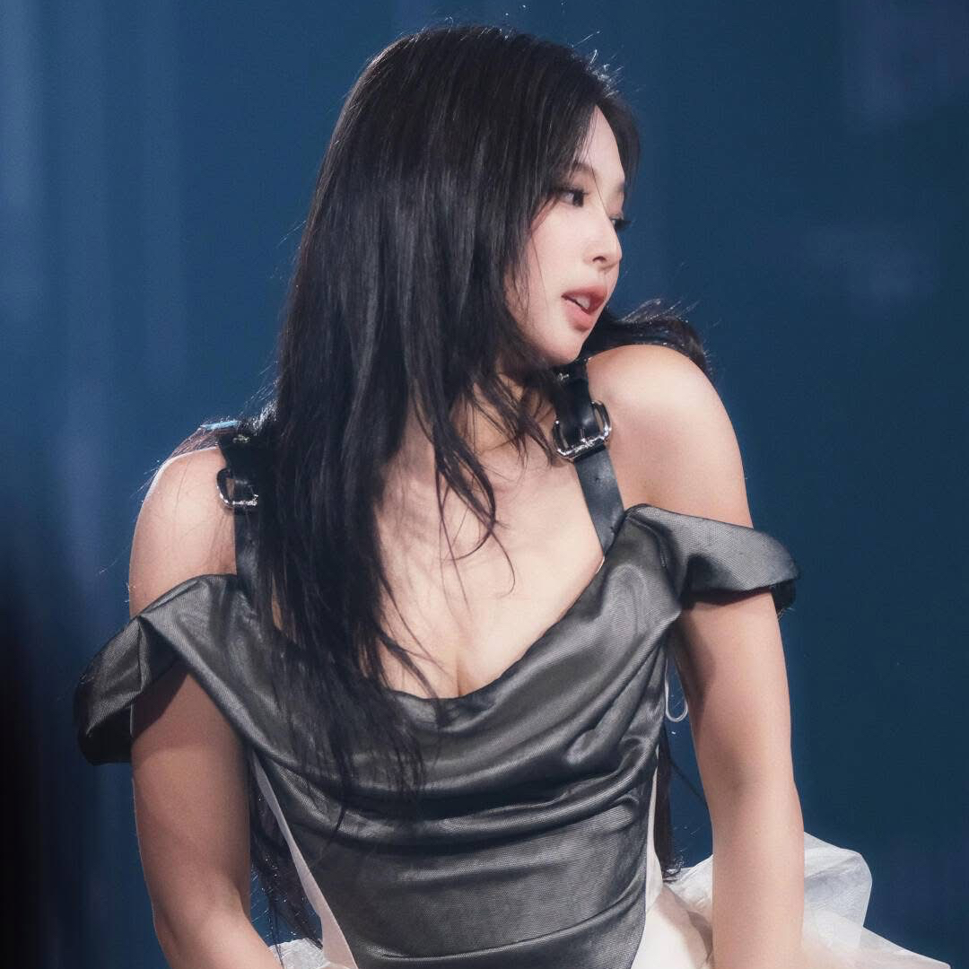 BLACKPINK의 비하인드 컷