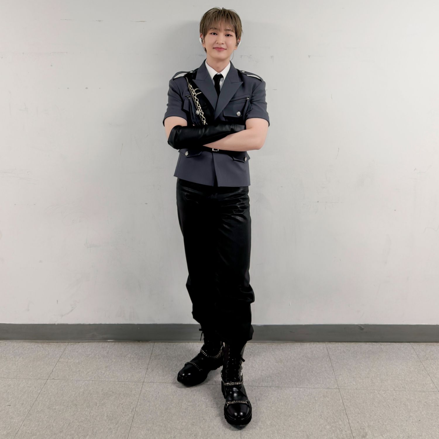 Recent activity shot of Onew (SHINee)