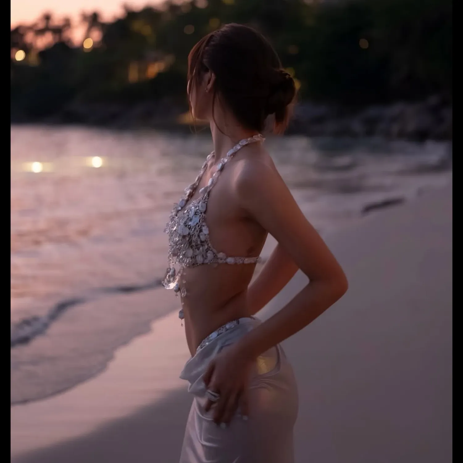 Foto aktivitas terbaru Lisa (BLACKPINK)