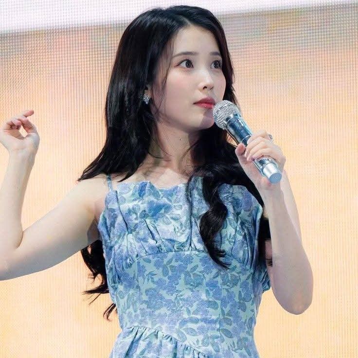 Potret di balik layar IU