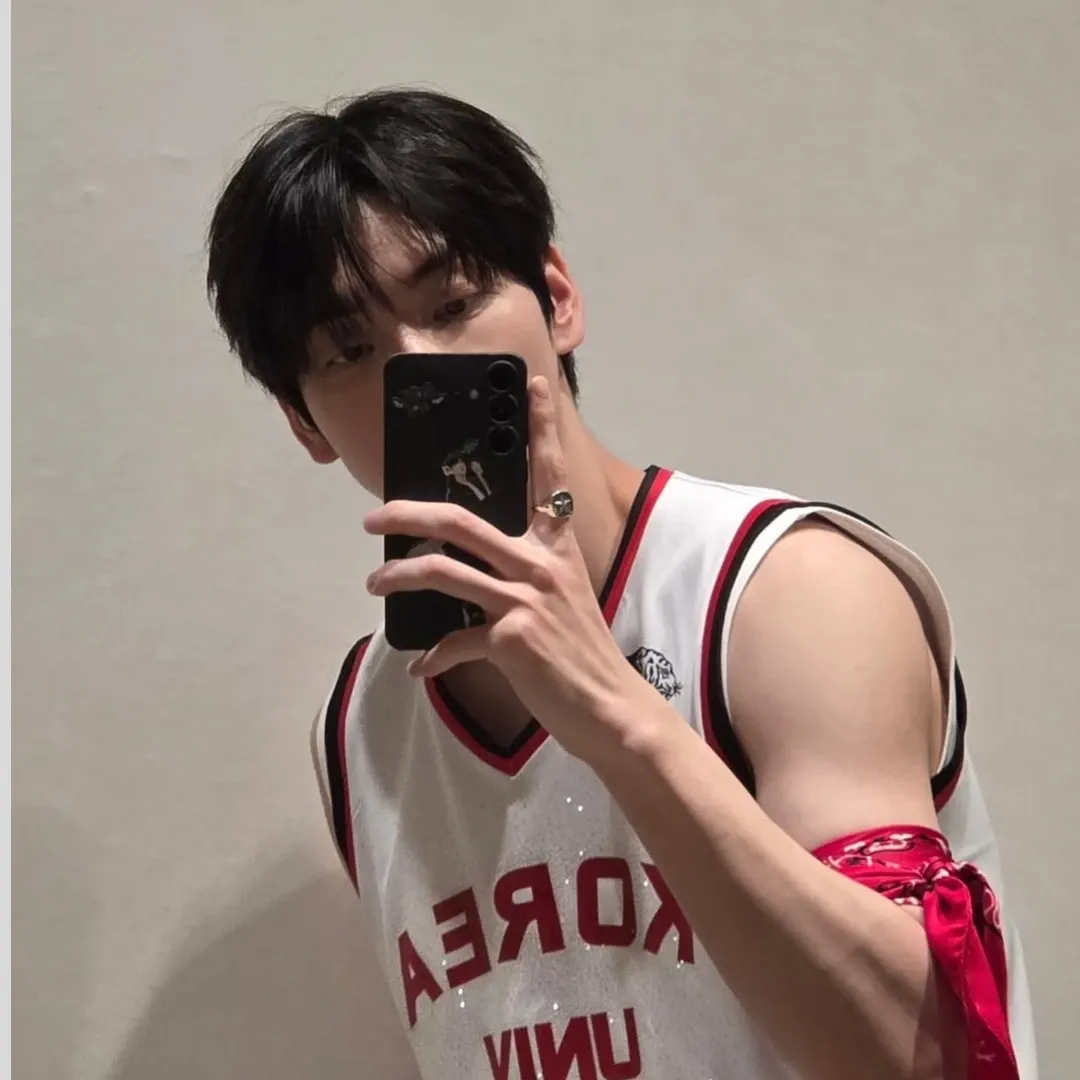 Behind-the-scenes cut of Soobin (TOMORROW X TOGETHER)