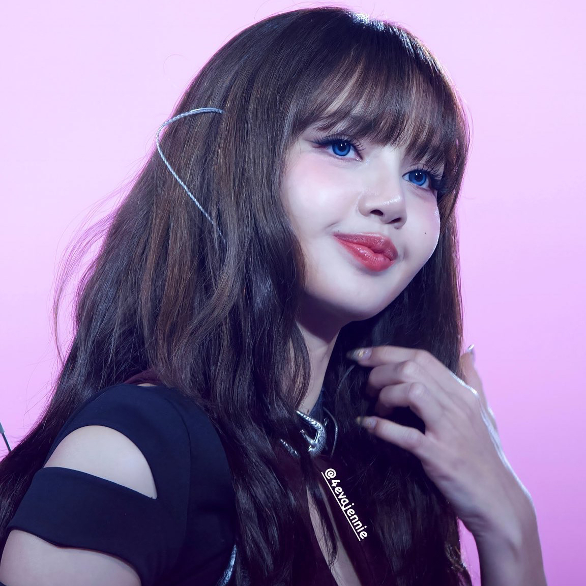 리사 (BLACKPINK) 최근 활동샷