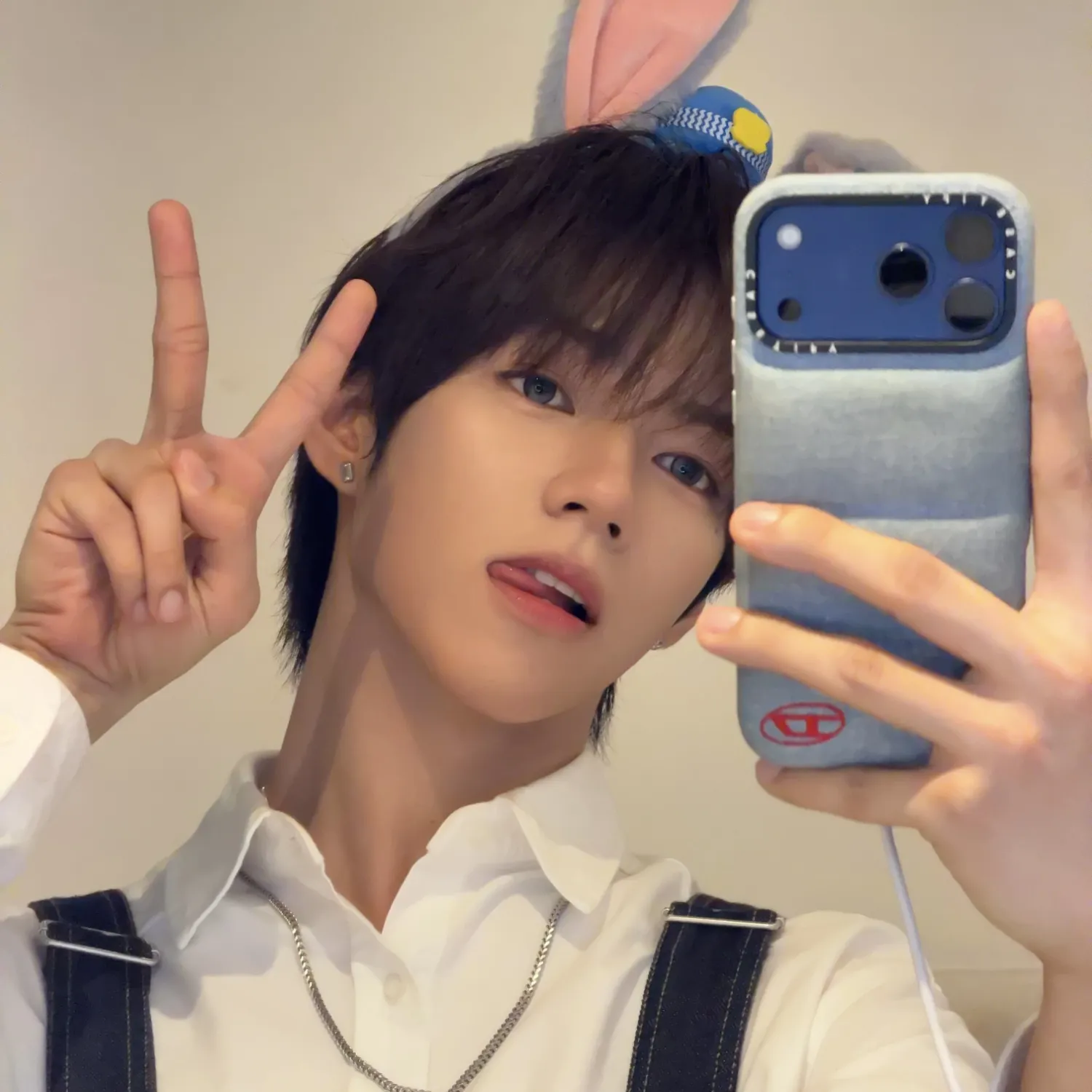 Recent activity shot of JL (AHOF)