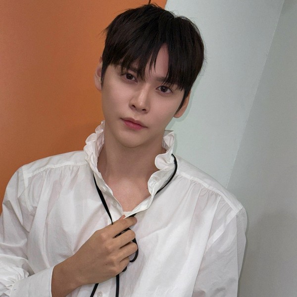 Signature photo of Eunseok (RIIZE) capturing their charm