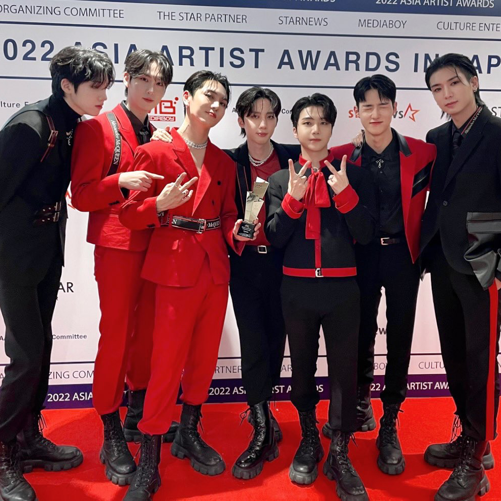 Latest photo of PENTAGON