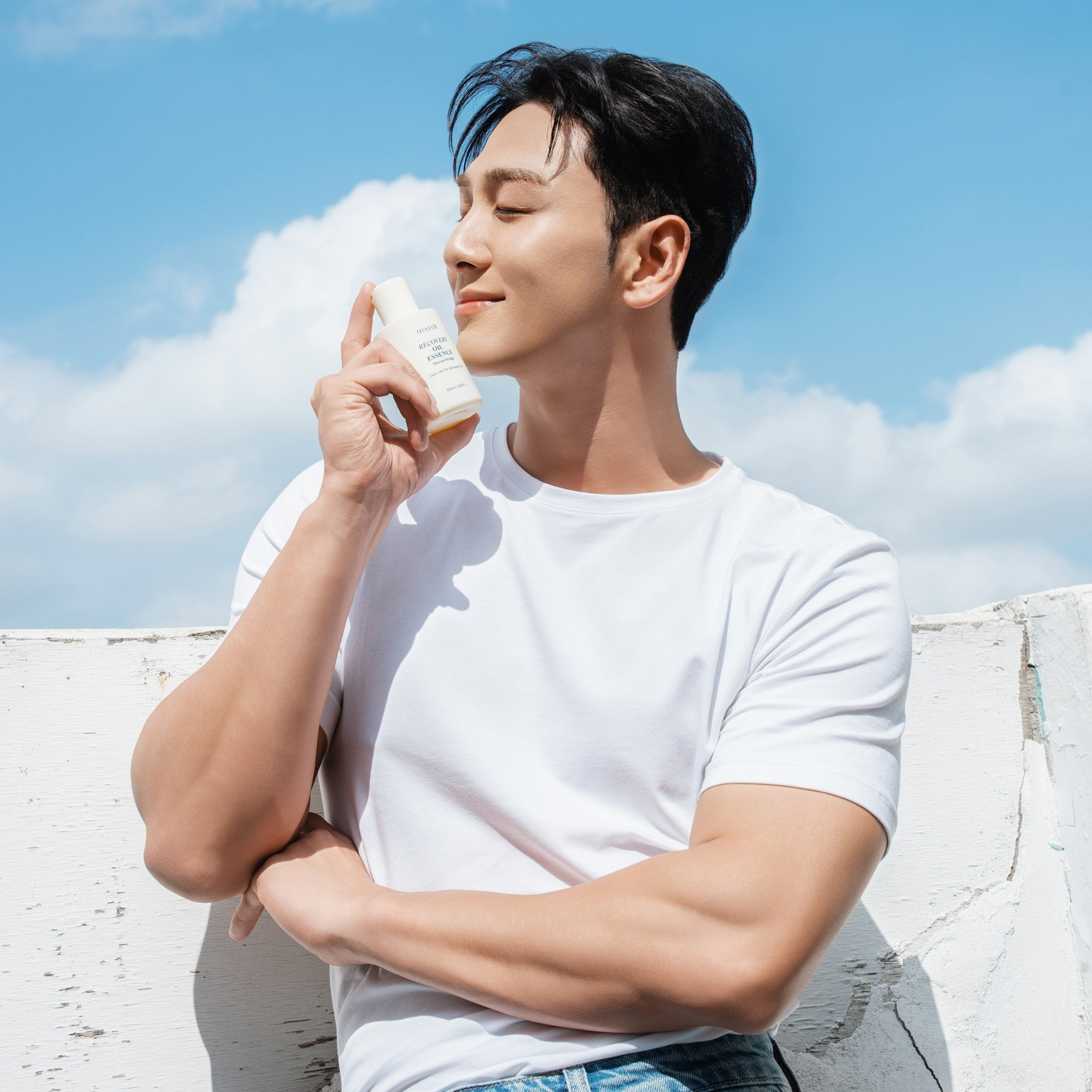 백호의 비하인드 컷