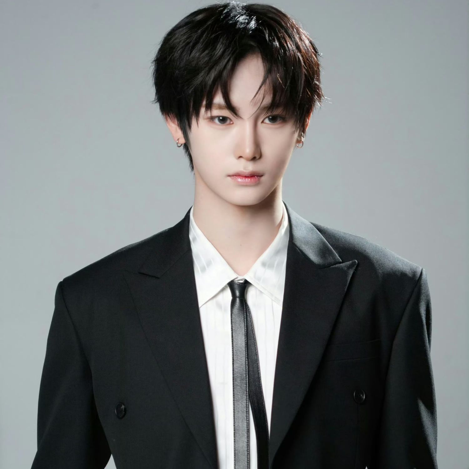 Recent activity shot of Zhou Anxin (ALPHA DRIVE ONE)