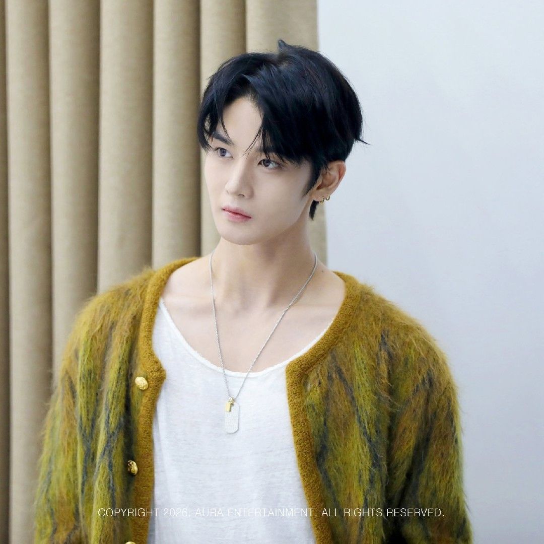 Recent activity shot of Bae Jinyoung
