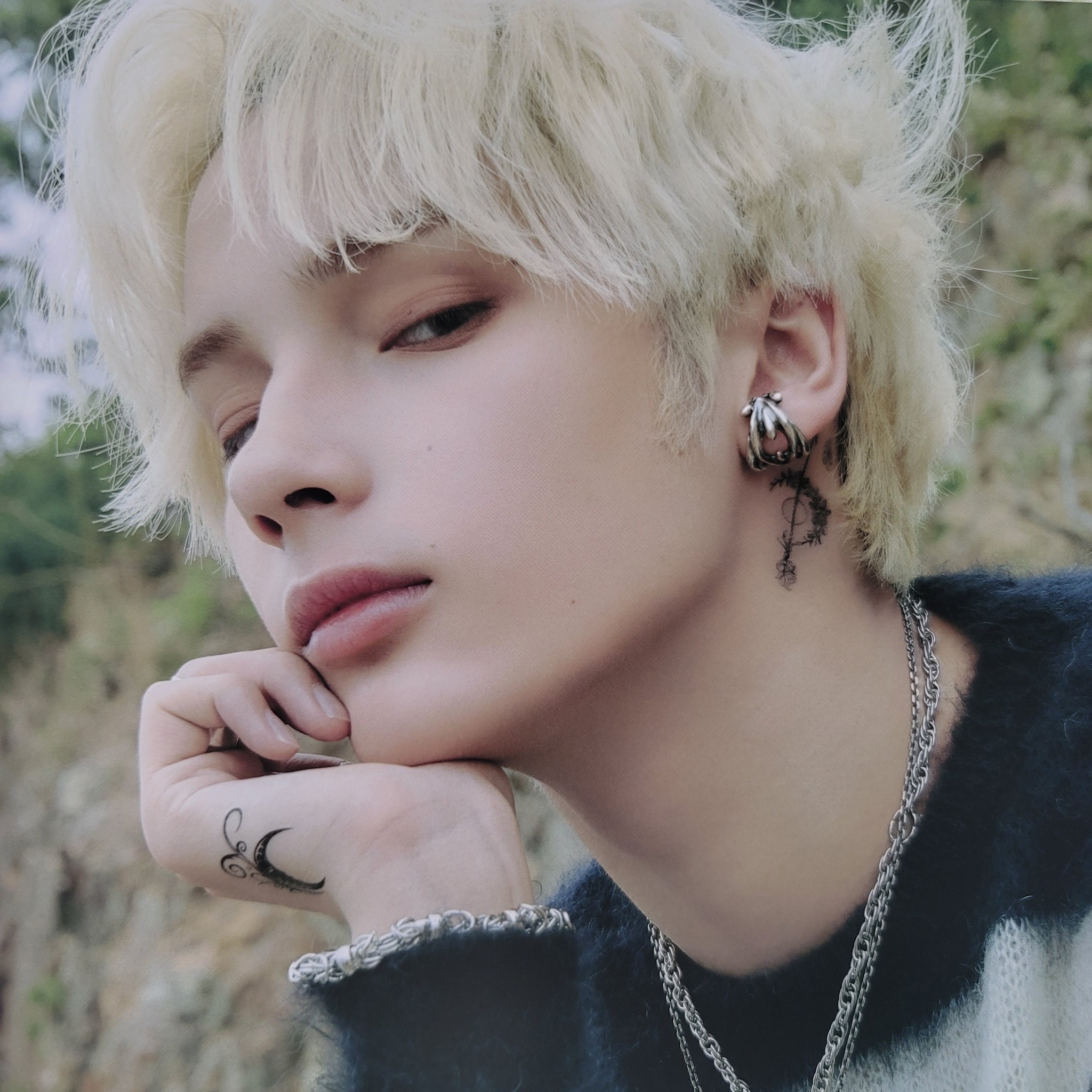 Behind-the-scenes cut of HueningKai (TOMORROW X TOGETHER)