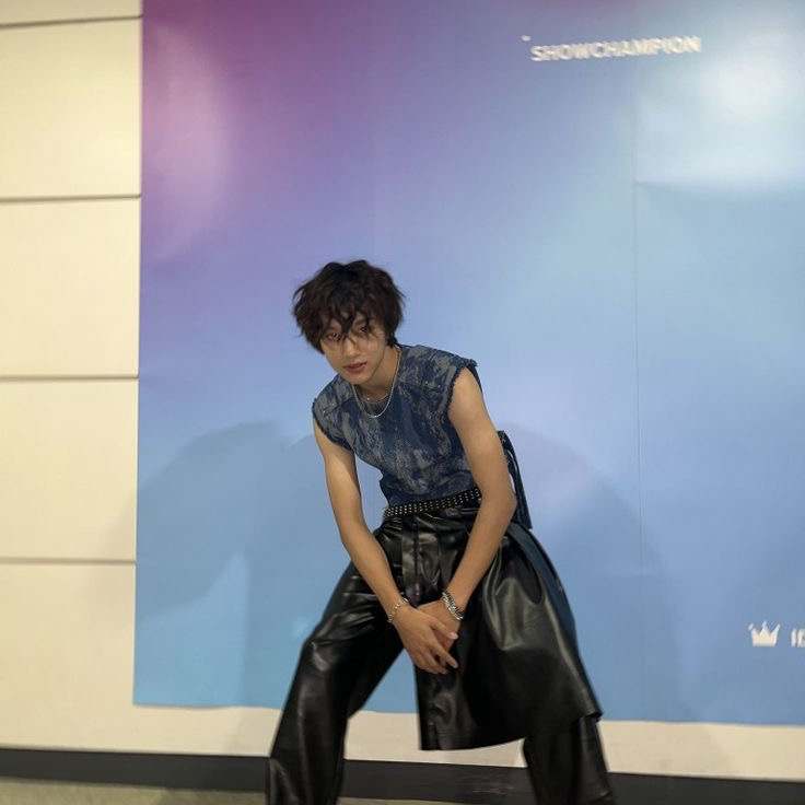 A moment captured by Mingrui (BOY STORY)'s fan