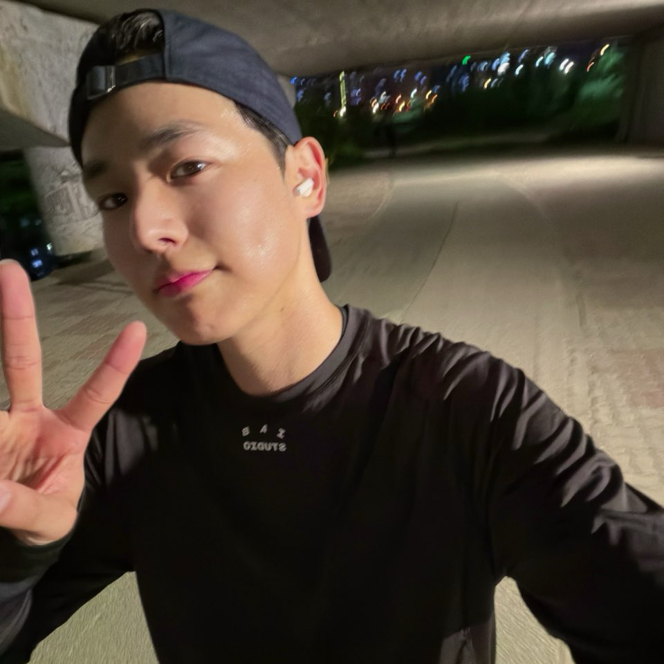 Recent activity shot of Choi Byungchan