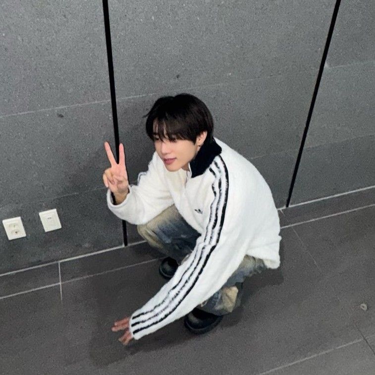 A moment captured by Sunwoo (THE BOYZ)'s fan