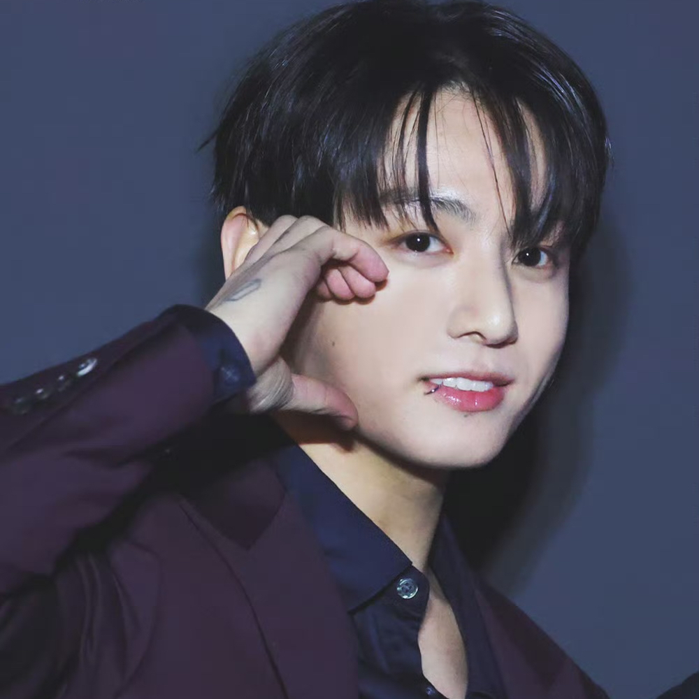 정국 (방탄소년단)의 최신 사진