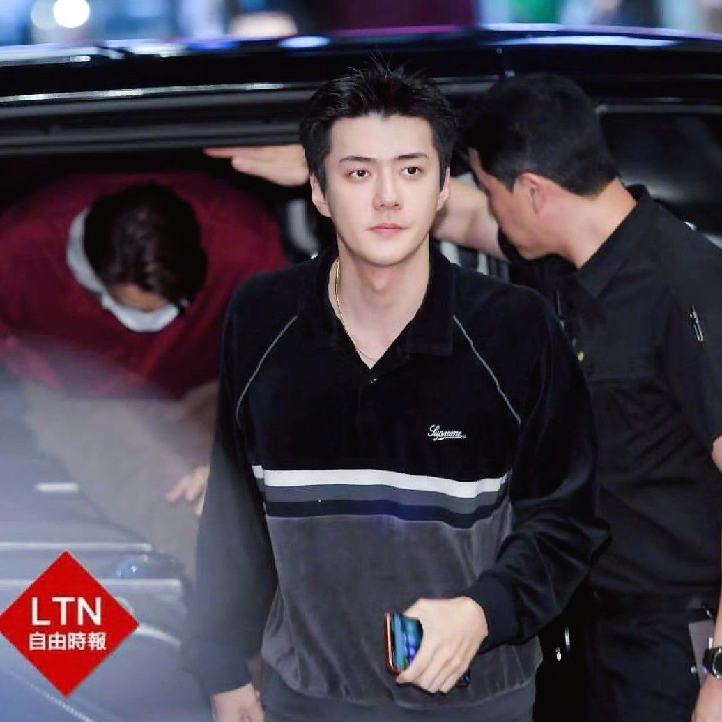 세훈 (EXO) 최근 활동샷